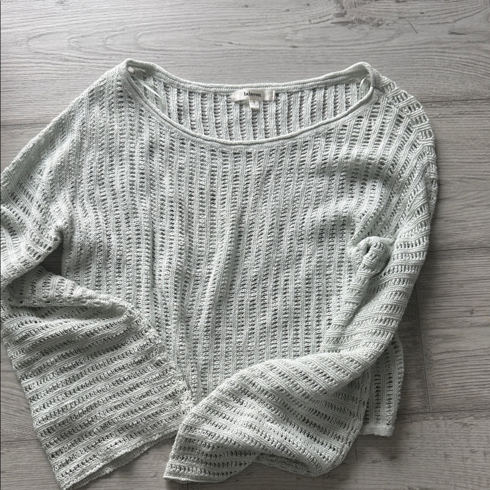 Elegant Women's Knit Sweater in mint green